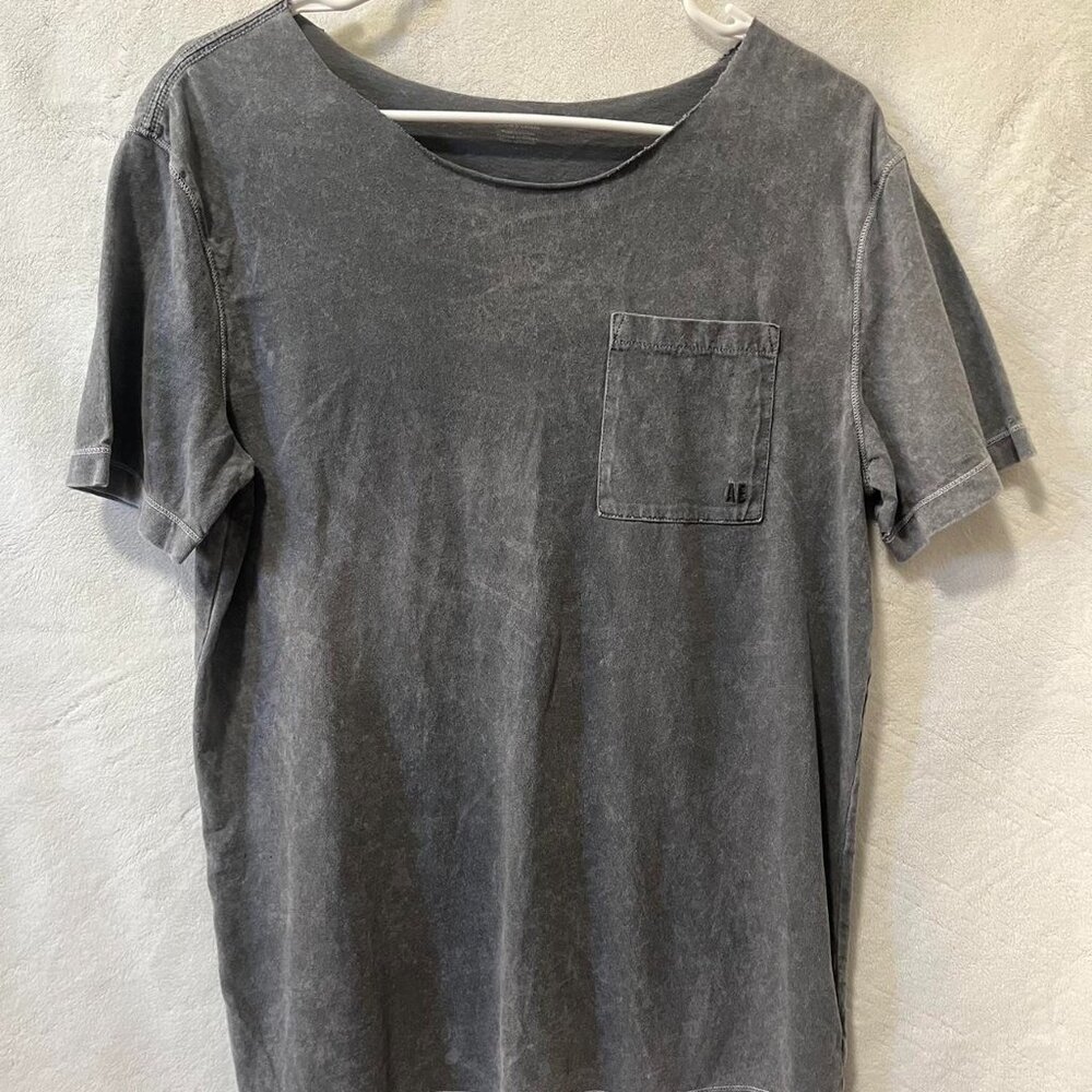 American Eagle Women's Grey T-shirt